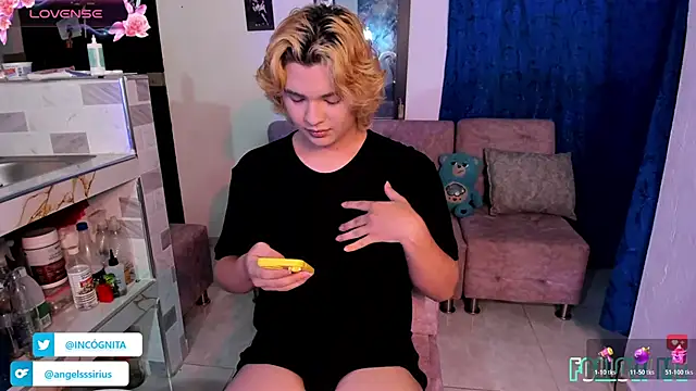 adam angelssss online show from November 27, 9:29 pm