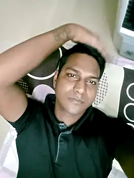 Snapshot of vikesh05 chatting on October 5, 7:51 pm vikesh05 online show from October 5, 7:51 pm