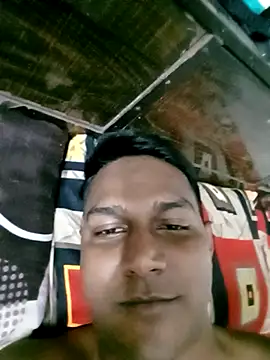 Snapshot of vikesh05 chatting on October 18, 9:31 pm vikesh05 online show from October 18, 9:31 pm