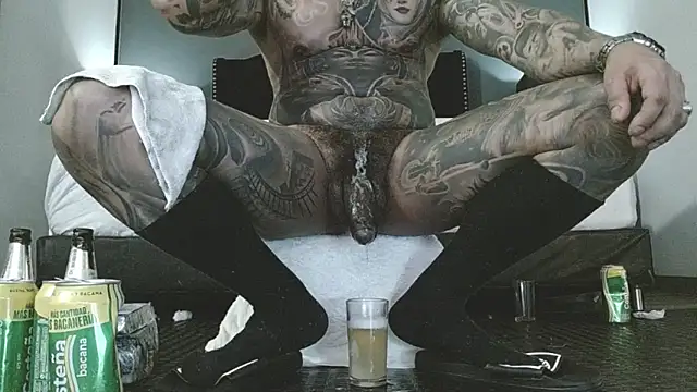 danilog515 online show from April 8, 4:13 am