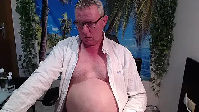 JamesBauer online show from December 5, 6:42 am