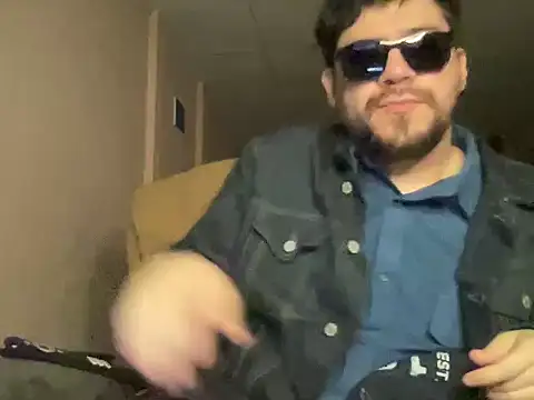 yKing7Torr4 online show from September 28, 4:21 am