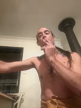 mastertittiefkr online show from November 4, 10:38 am