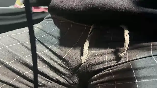 Max 965 online show from December 3, 10:16 pm