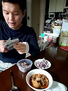 woonee827372 online show from November 14, 12:17 pm