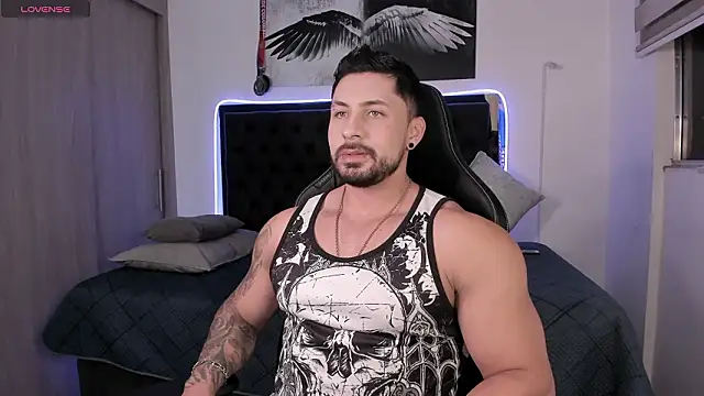 santi aesthetic online show from March 29, 2:55 am