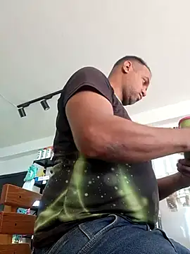 elnegro707070 online show from February 25, 1:23 pm