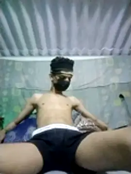 HannanKhan25 online show from February 26, 7:37 pm