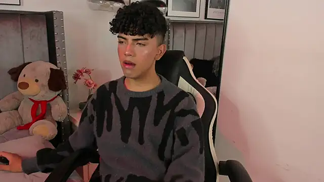 Niick Twink online show from September 8, 7:35 pm