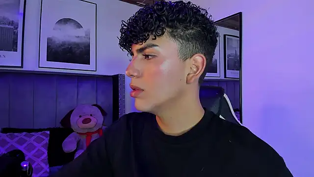 Niick Twink online show from October 6, 7:18 pm