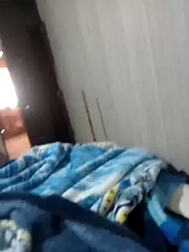 luuiss12 online show from January 13, 8:13 pm