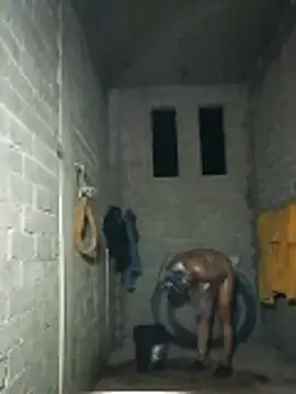 luuiss12 online show from April 21, 5:13 am