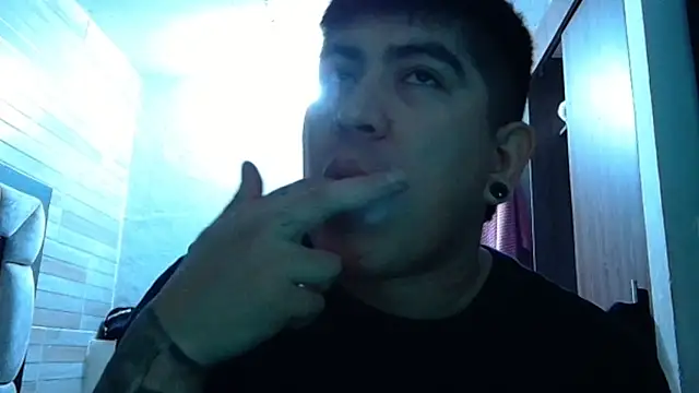 SmithBrigerton online show from December 5, 6:31 am