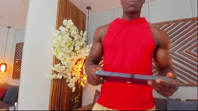 MarcusBlack  online show from October 3, 1:27 pm