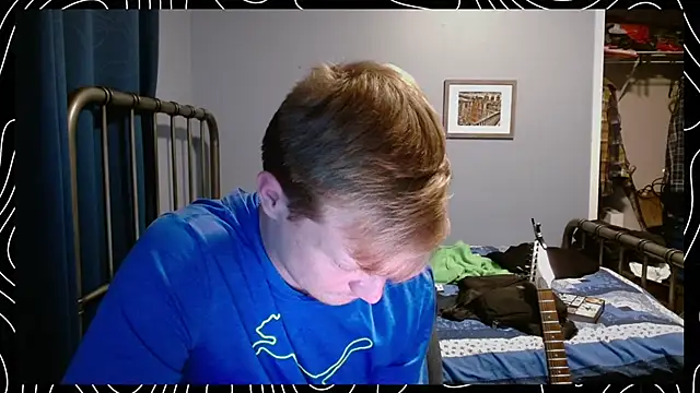 lustylyndon online show from December 18, 3:35 am