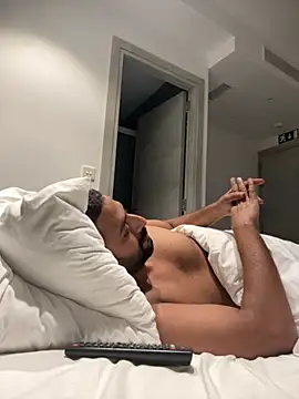 anaahmed30 online show from December 4, 10:28 pm