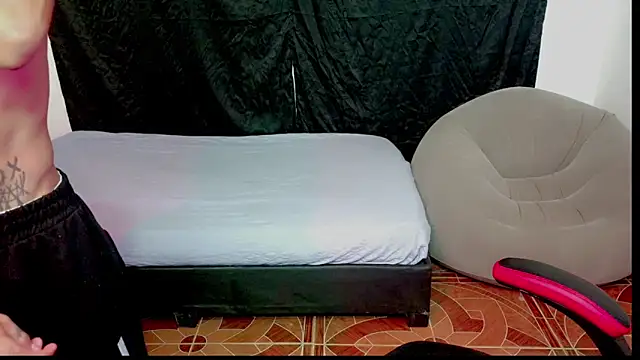 Thommy cute online show from September 11, 10:14 am