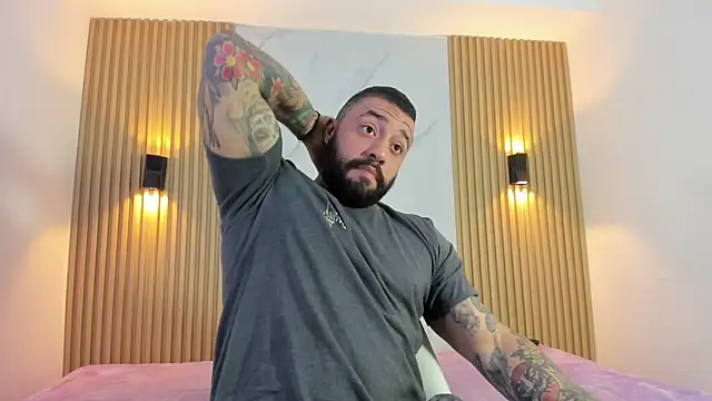 MISTER VENOM online show from January 12, 7:29 pm