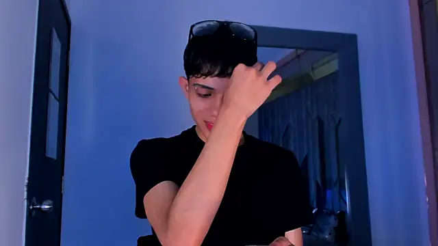 Sebax Young online show from March 7, 9:34 pm