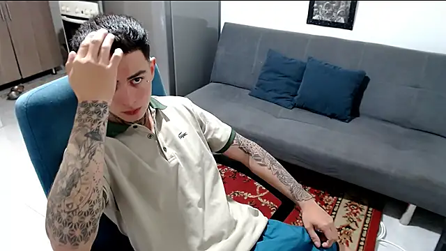 santii ss online show from January 12, 1:37 pm