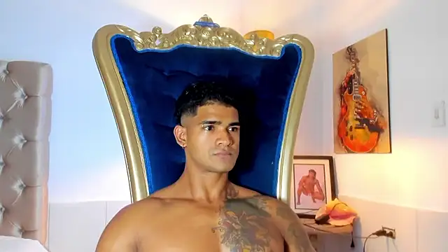 antonio  444 online show from January 15, 9:06 pm