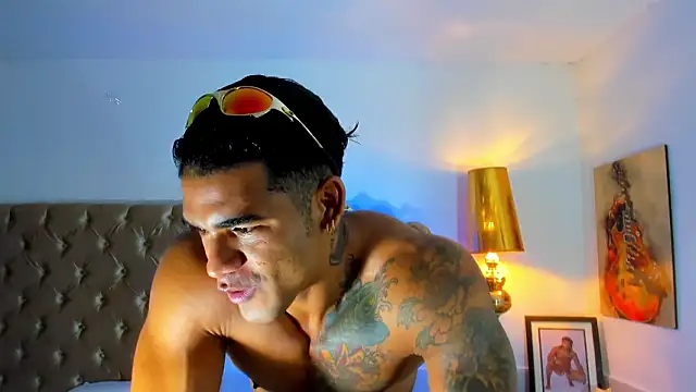 antonio  444 online show from March 14, 6:09 am