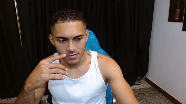 Derek Storm  online show from November 29, 11:45 am