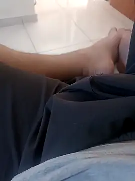 HighbrowThicket online show from October 24, 1:13 pm