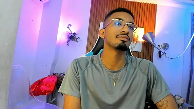 Darwin mayo online show from October 16, 5:32 pm