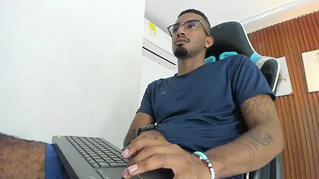 Darwin mayo online show from June 3, 5:29 pm