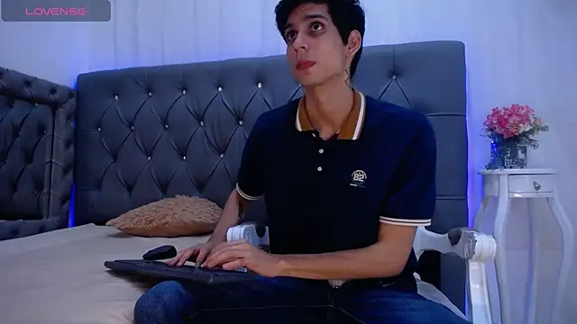 Sebalexis7 online show from October 28, 3:09 am