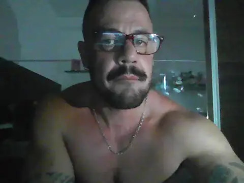 GustavoTolledo30 online show from November 26, 12:02 am