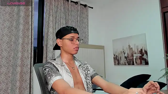 tristan gold online show from September 21, 10:54 pm