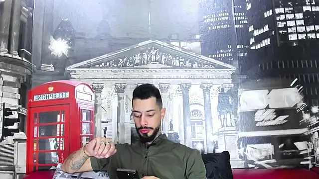 Snapshot of VinzenzRizzo chatting on October 2, 9:30 pm VinzenzRizzo online show from October 2, 9:30 pm
