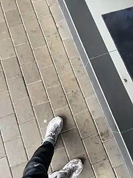 kamo012000 online show from December 1, 1:36 pm