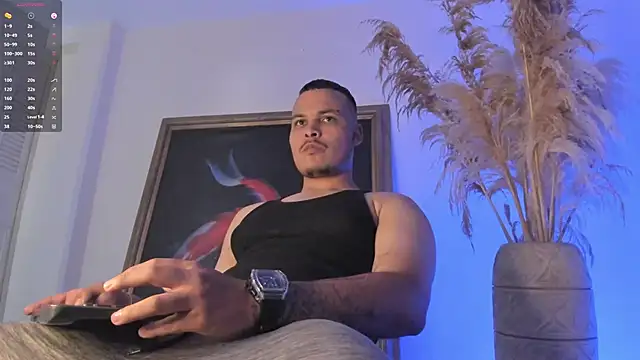 JamesCarter77 online show from April 17, 5:26 pm