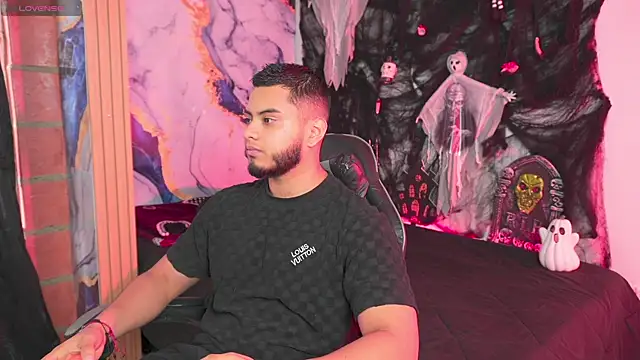 Tyler price online show from October 5, 5:39 pm