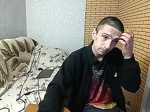 Snapshot of Alexilon chatting on September 27, 12:03 pm Alexilon online show from September 27, 12:03 pm