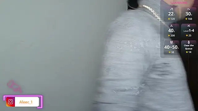 Aleecandrews online show from September 19, 7:57 pm