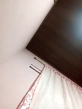 ozama423 online show from December 4, 1:56 am