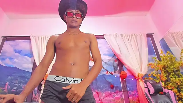 MilthonDelis online show from October 17, 9:13 am