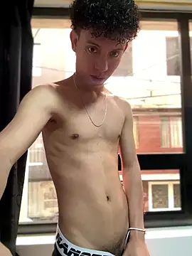 JoseLucian online show from January 11, 8:56 pm