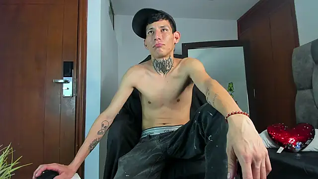 Davide 444 online show from October 5, 3:54 am