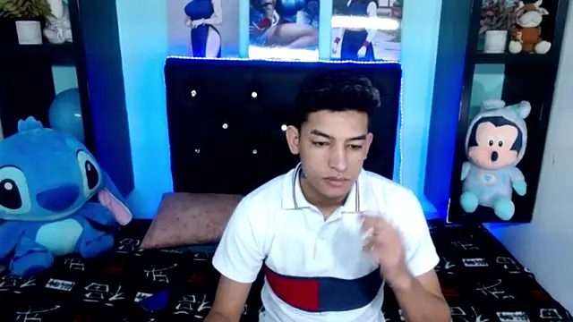 x oliver x online show from October 5, 4:16 am