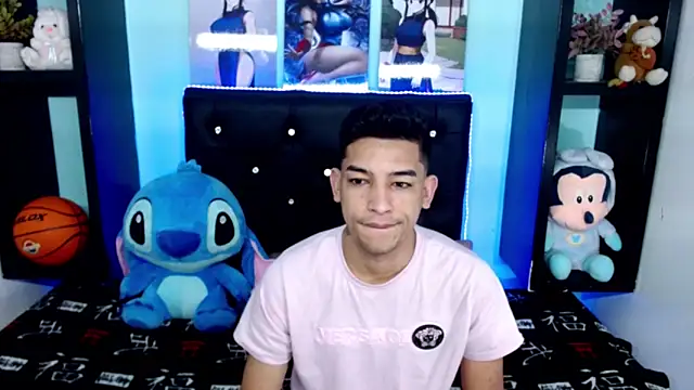 x oliver x online show from November 12, 3:23 am