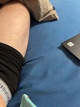 sexyman04 online show from February 23, 10:44 pm