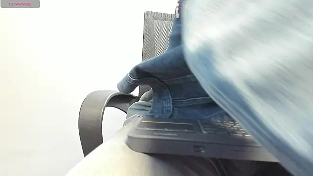 ColombiaStrip online show from January 17, 6:33 pm