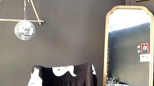 jinjasnack online show from March 22, 9:09 pm