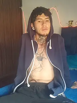 Tattoboy19cm online show from October 12, 9:20 pm