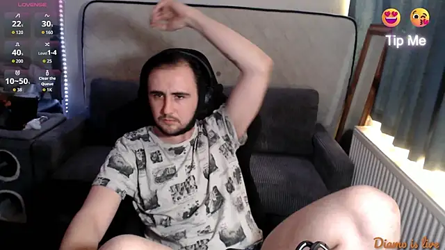 cjhouse96 online show from October 22, 9:57 am